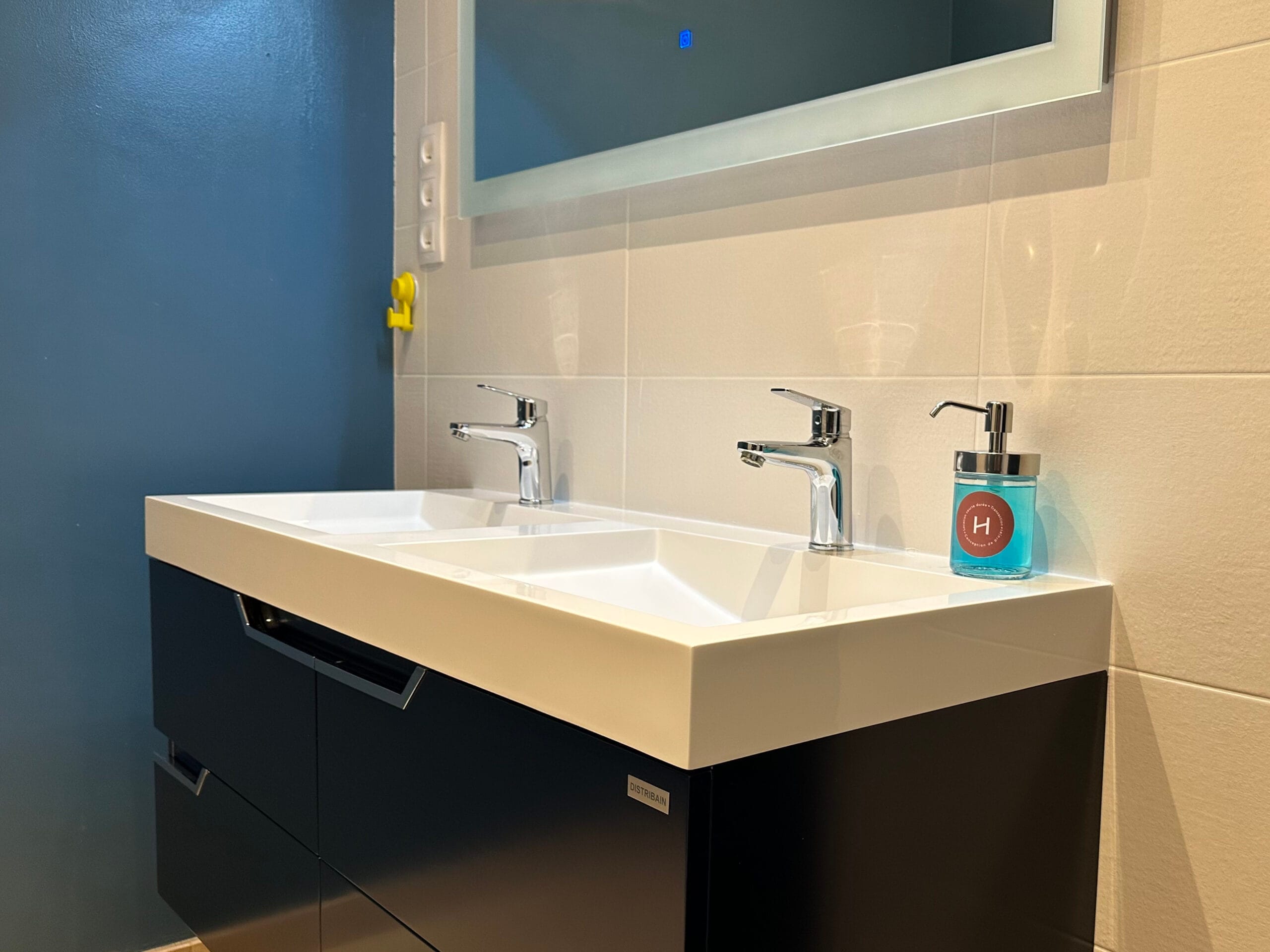 Salle d'eau 3 (chambre 5)